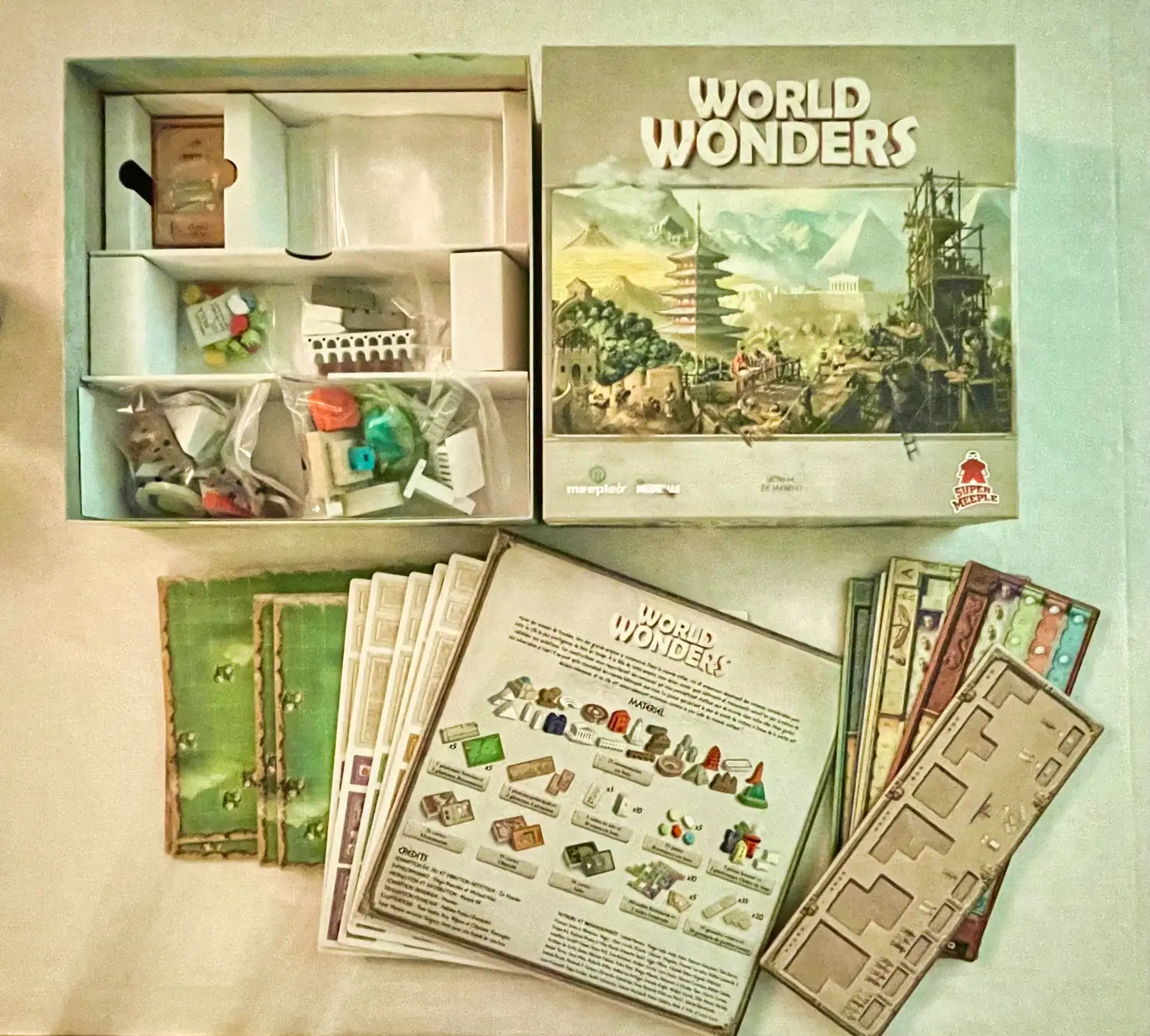 Jeux /images/Jeux/jeux-familiaux/world-wonders/IMG_0468.webp