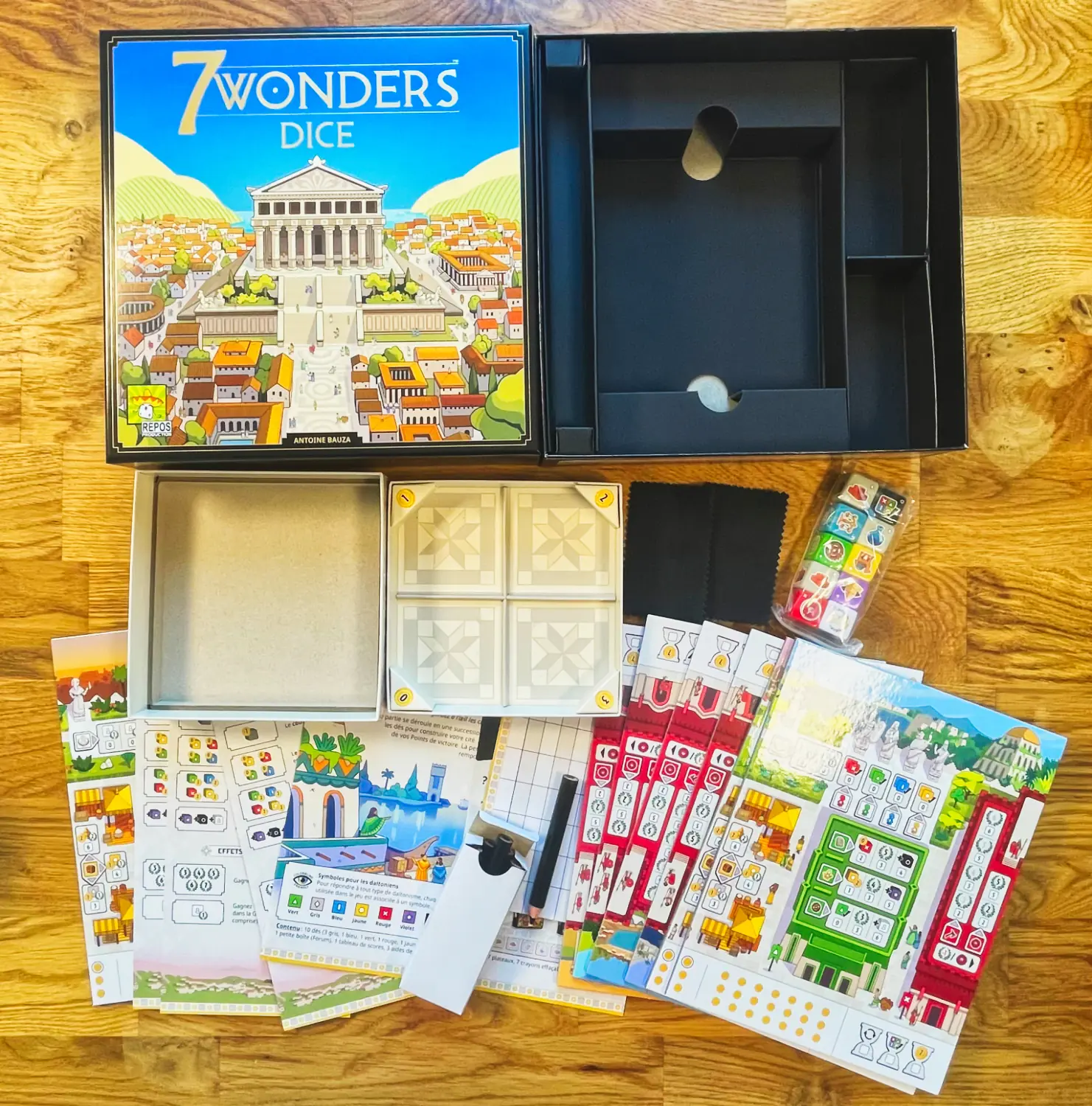 Jeux /images/Jeux/jeux-familiaux/7-wonders-dice/IMG_3770.webp