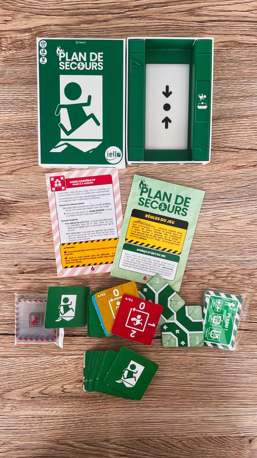 Jeux /images/Jeux/jeux-familiaux/plan-de-secours/IMG_3654.webp