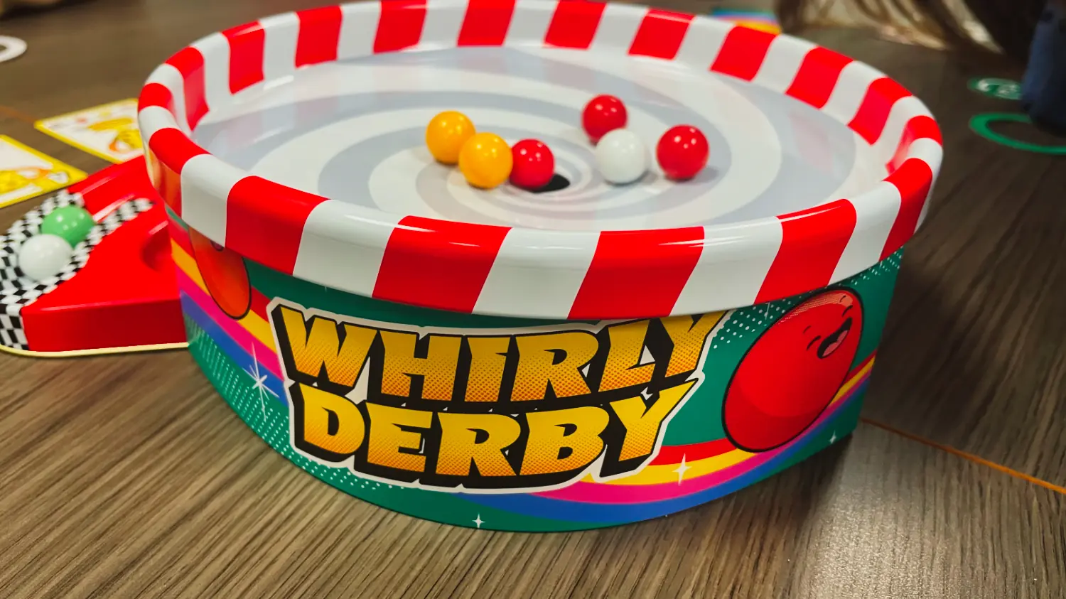 Jeux /images/Jeux/jeux-familiaux/whirly-derby/IMG_4274.webp